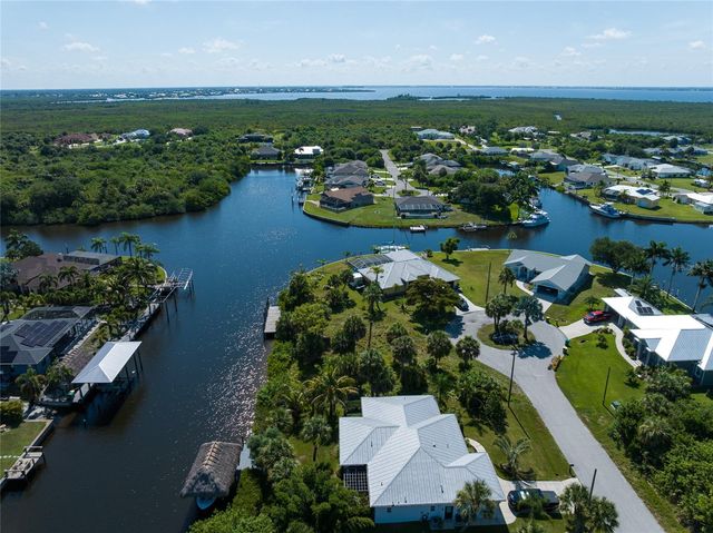 19188 NEW HAVEN COURT, Port Charlotte, FL 33948