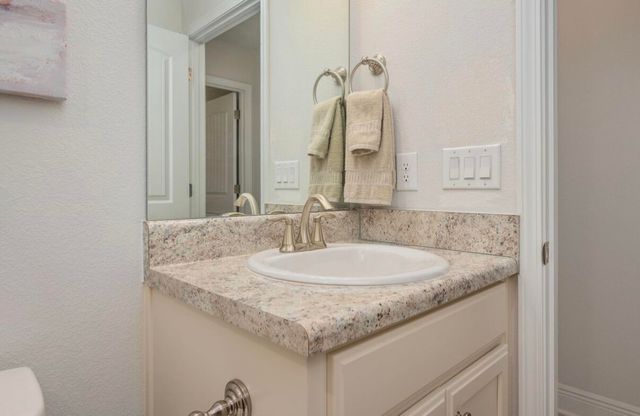 2191 Jernigan Drive, Crestview, FL 32536