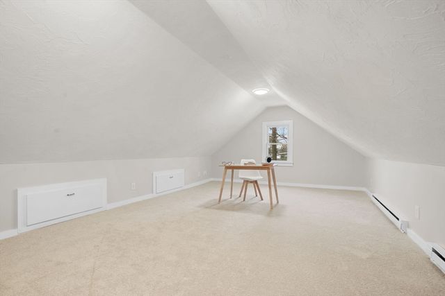 6 Ludington Rd, Worcester, MA 01602