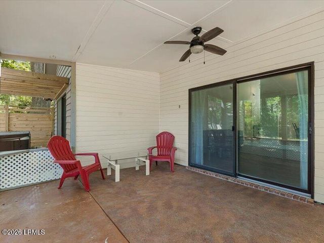 9 Chesterfield Lake Drive, Beaufort, SC 29906