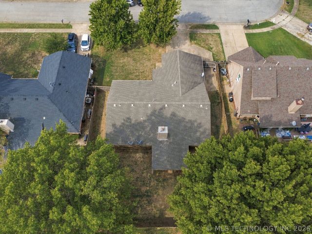 9611 N 107th East Place, Owasso, OK 74055