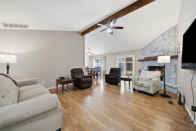 9611 N 107th East Place, Owasso, OK 74055