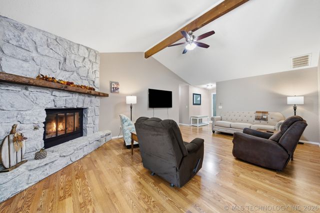 9611 N 107th East Place, Owasso, OK 74055
