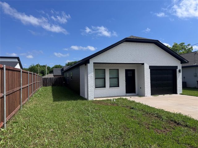 2306 Church Street, Greenville, TX 75401