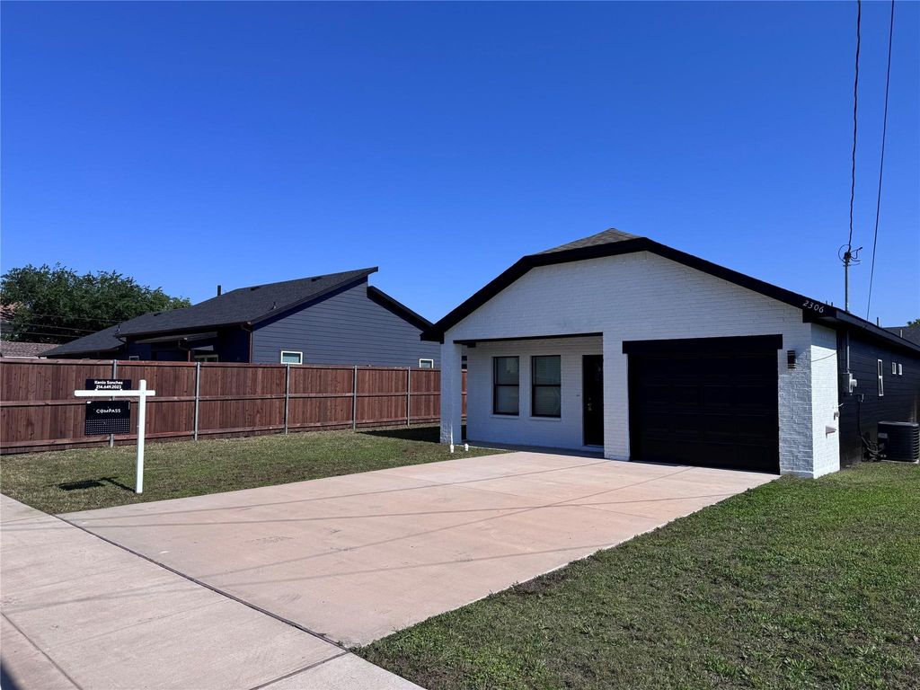 2306 Church Street, Greenville, TX 75401