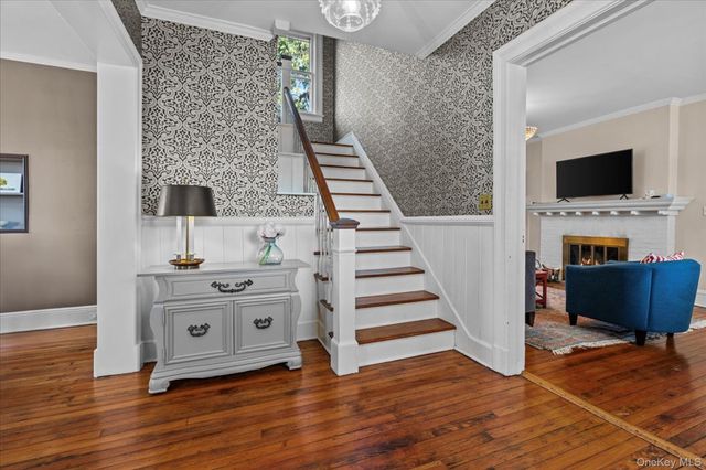 55-57 Chatsworth Avenue 57, Larchmont, NY 10538