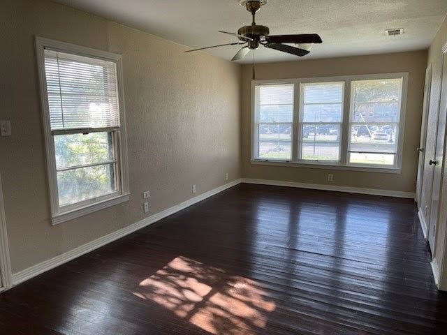 901 Uta Boulevard, Arlington, TX 76013