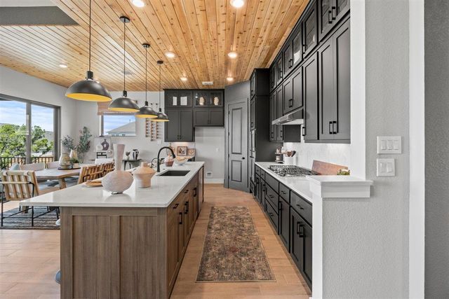 18716 Brady Clearing LN, Austin, TX 78738