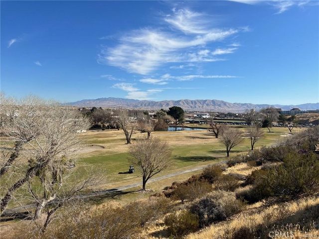 18257 Deauville Drive, Victorville, CA 92395