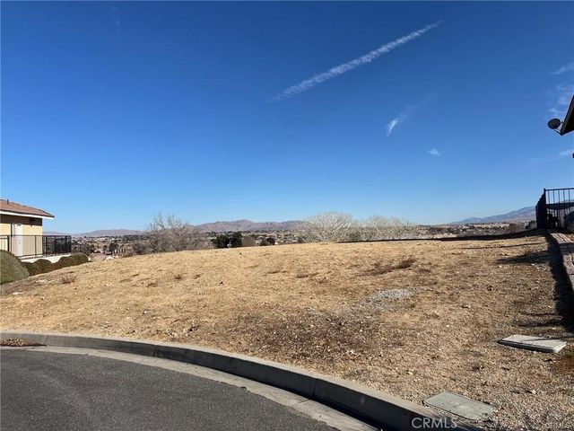 18257 Deauville Drive, Victorville, CA 92395