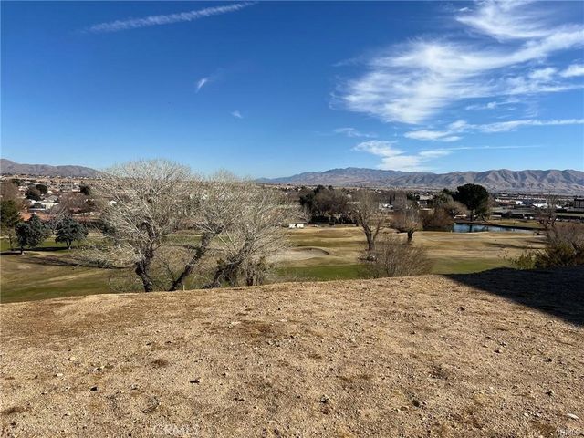 18257 Deauville Drive, Victorville, CA 92395