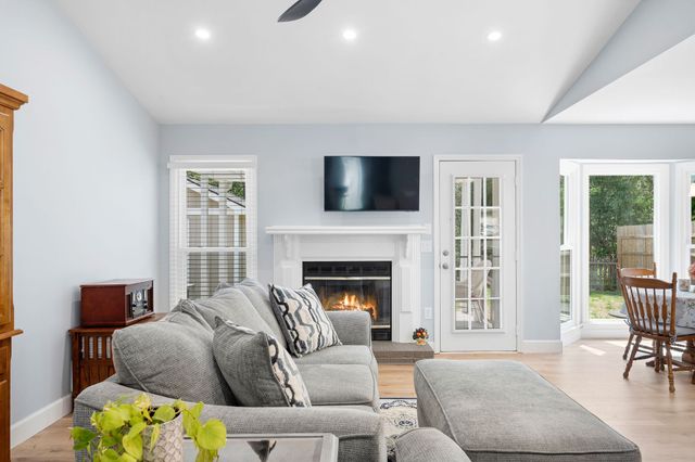 4909 Yorkshire Rd, Nashville, TN 37211