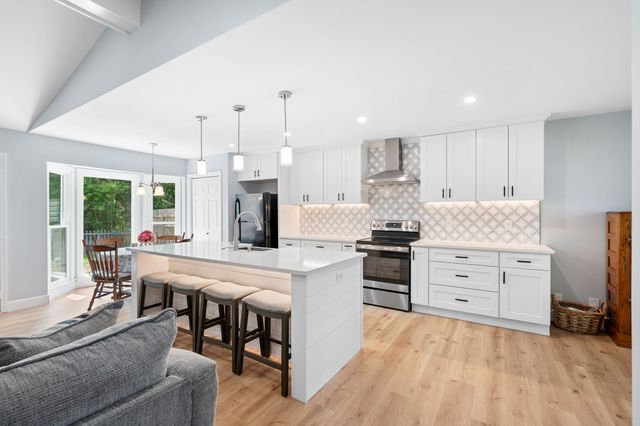 4909 Yorkshire Rd, Nashville, TN 37211