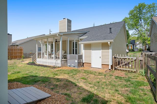 4909 Yorkshire Rd, Nashville, TN 37211