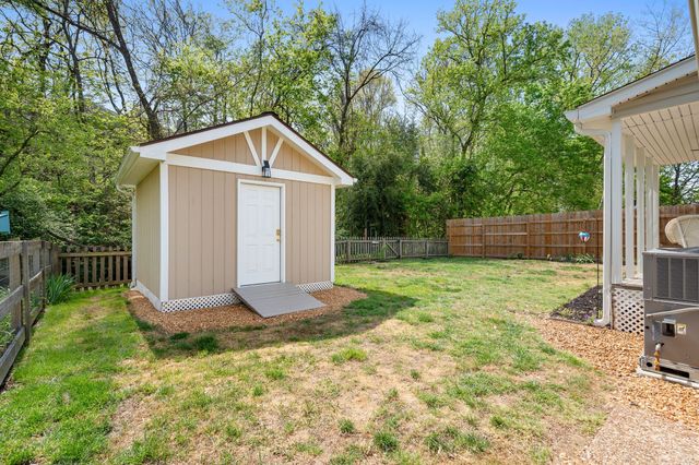 4909 Yorkshire Rd, Nashville, TN 37211