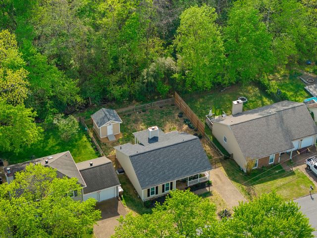 4909 Yorkshire Rd, Nashville, TN 37211