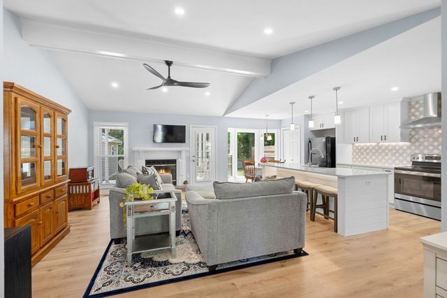 4909 Yorkshire Rd, Nashville, TN 37211