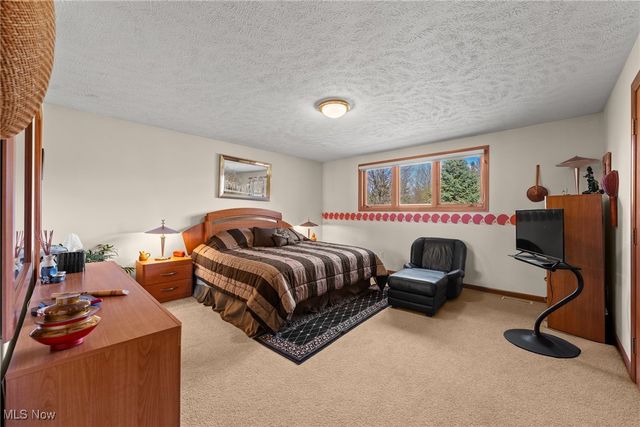 2603 Ginger Wren Road, Pepper Pike, OH 44124