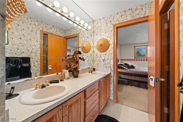 2603 Ginger Wren Road, Pepper Pike, OH 44124