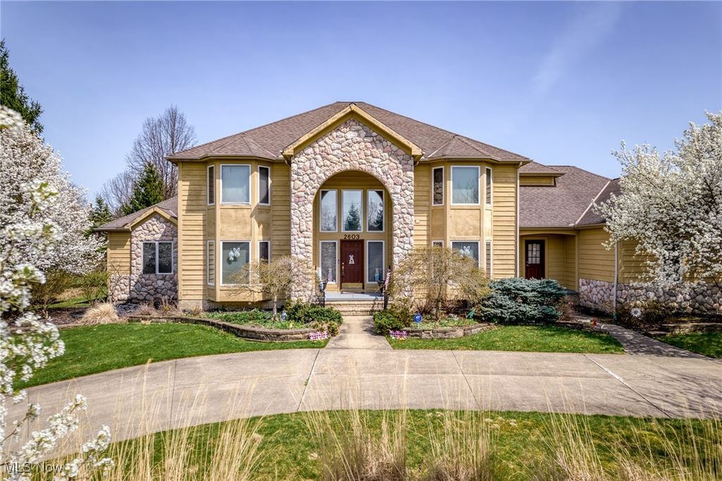 2603 Ginger Wren Road, Pepper Pike, OH 44124
