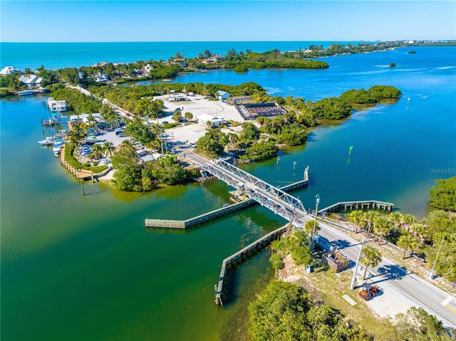 3929 WAYPOINT AVENUE, Osprey, FL 34229