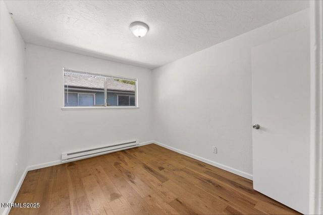 601 Oakwood Drive Apt 4, Sparks, NV 89431