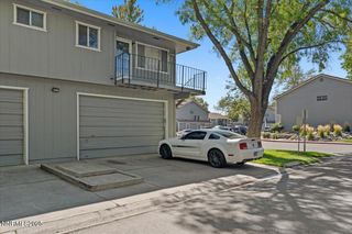 601 Oakwood Drive Apt 4, Sparks, NV 89431
