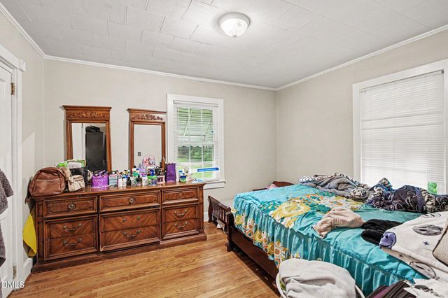 2006 N Ashland Drive, Burlington, NC 27217