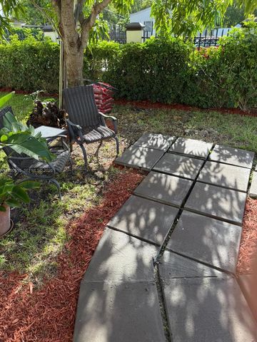 4700 SW 2nd Ter 1, Miami, FL 33134