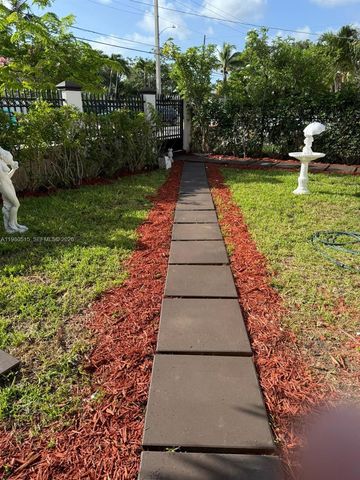 4700 SW 2nd Ter 1, Miami, FL 33134