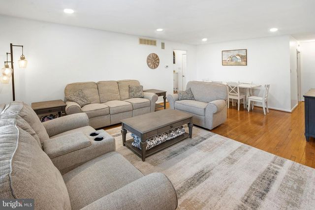 3 BLANCHE ST, Woodstown, NJ 08098