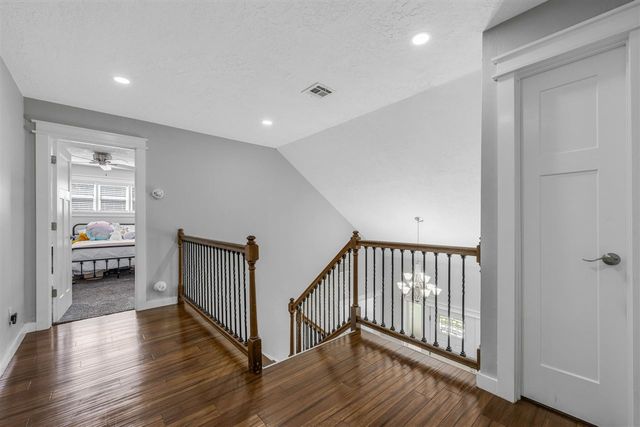 913 NW Becontree Dr, Lawton, OK 73505