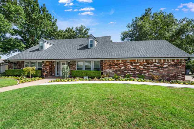 913 NW Becontree Dr, Lawton, OK 73505