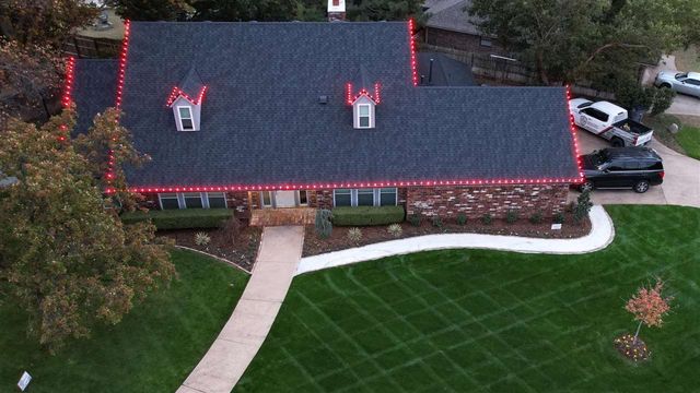 913 NW Becontree Dr, Lawton, OK 73505