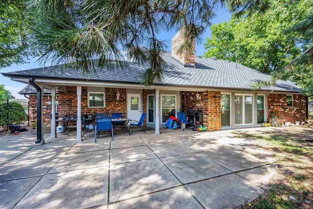 913 NW Becontree Dr, Lawton, OK 73505