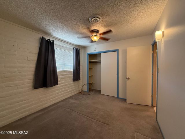 2856 W Trails End Road, Benson, AZ 85602