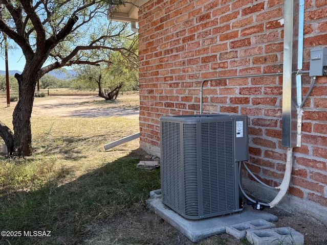 2856 W Trails End Road, Benson, AZ 85602