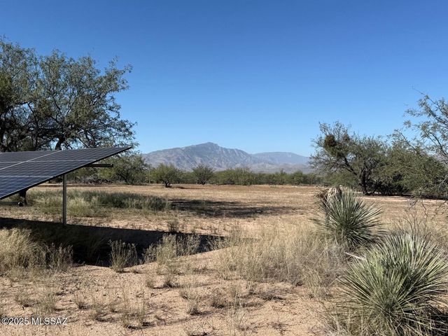 2856 W Trails End Road, Benson, AZ 85602