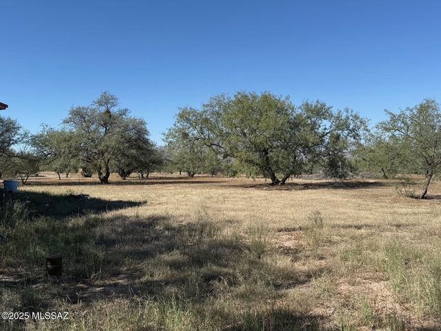 2856 W Trails End Road, Benson, AZ 85602