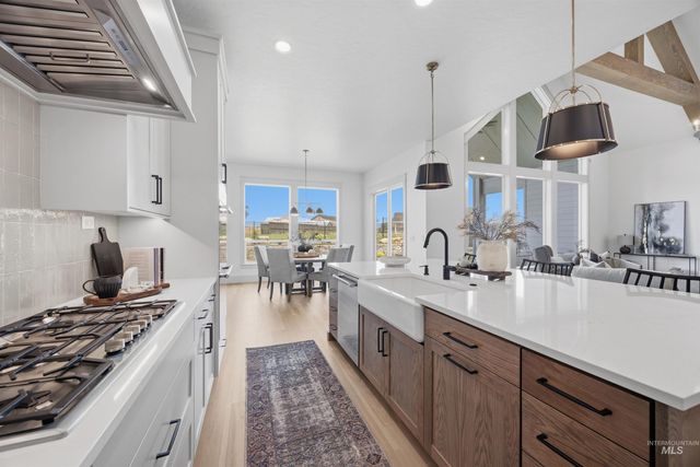 1910 E Adler Hof St, Meridian, ID 83642