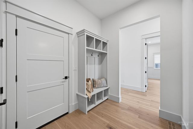 1910 E Adler Hof St, Meridian, ID 83642