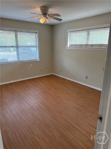 2101 Oakland Court A & B, Savannah, GA 31404