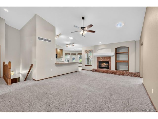 9823 Pebble Beach Ln, Lone Tree, CO 80124