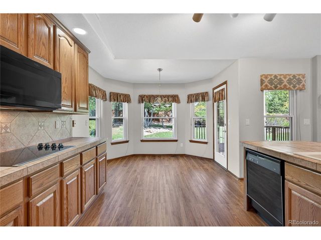 9823 Pebble Beach Ln, Lone Tree, CO 80124
