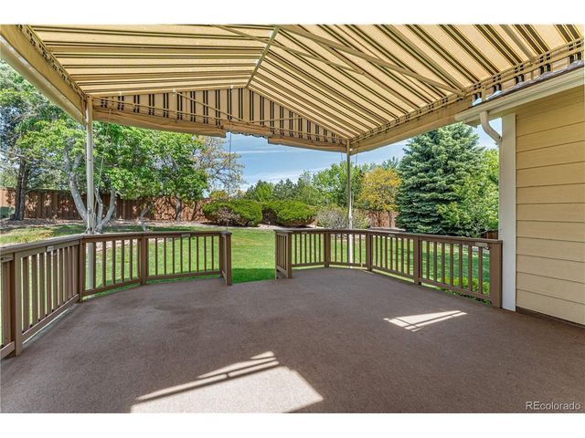 9823 Pebble Beach Ln, Lone Tree, CO 80124
