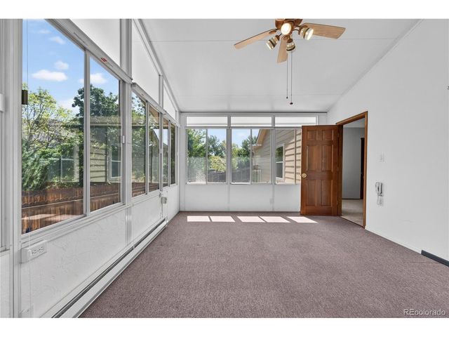 9823 Pebble Beach Ln, Lone Tree, CO 80124