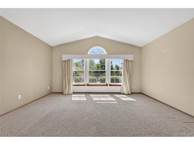 9823 Pebble Beach Ln, Lone Tree, CO 80124