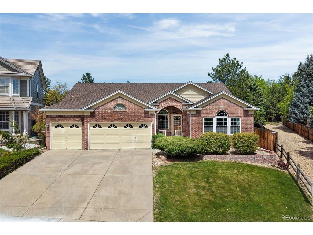 9823 Pebble Beach Ln, Lone Tree, CO 80124