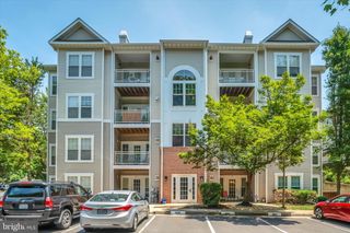 1516 N POINT DR #0001, Reston, VA 20194