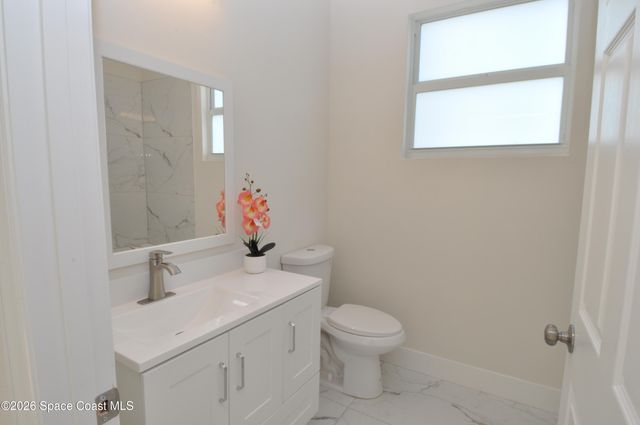 1043 Walden Boulevard SE, Palm Bay, FL 32909